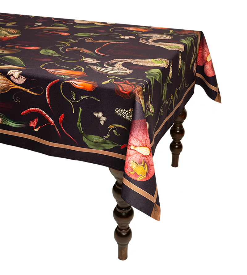 Mantel Carnivora Purple