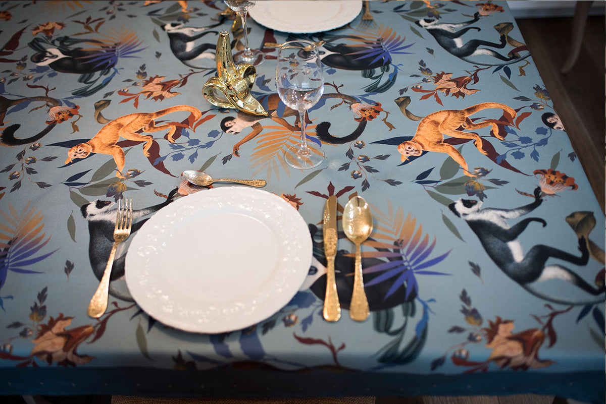 Mantel Blue Monkeys