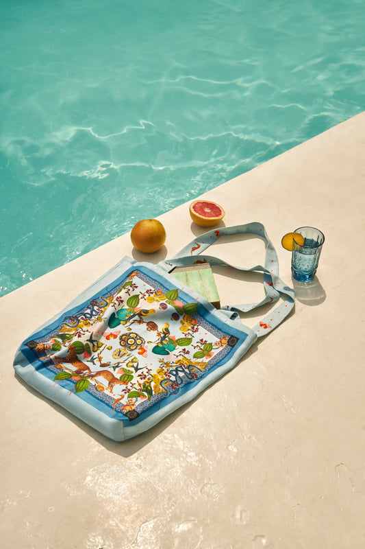 Mar de Cielo Tote Bag