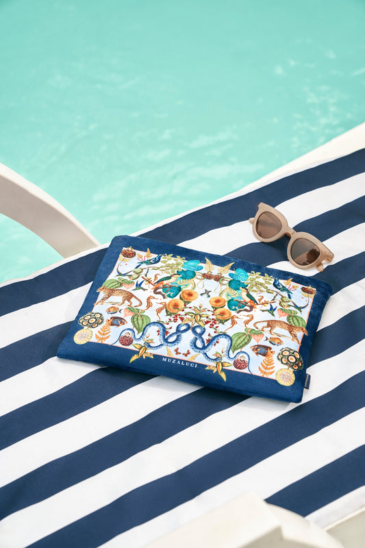 Mar de Cielo Hand Bag