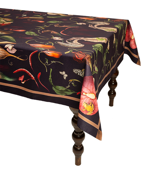Mantel Carnivora Purple