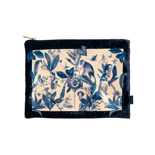 Blue Eyes Hand Bag