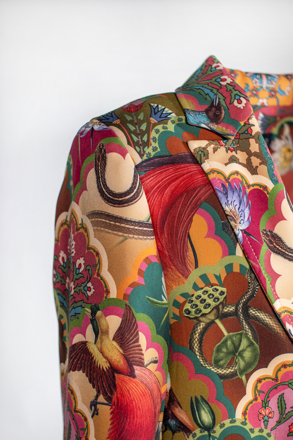 Blazer Armani Lotus