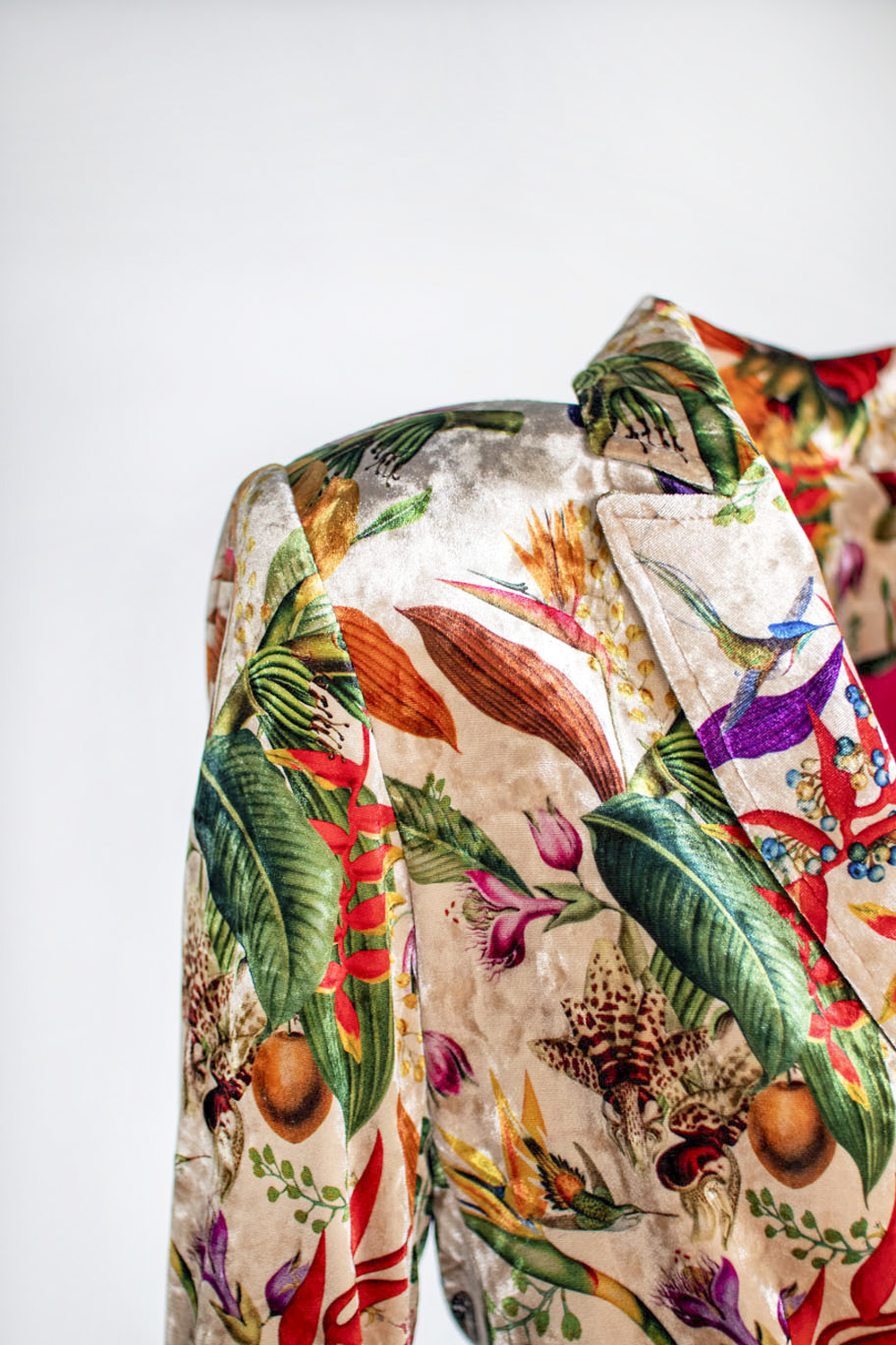 Blazer Velvet Colombian Flowers