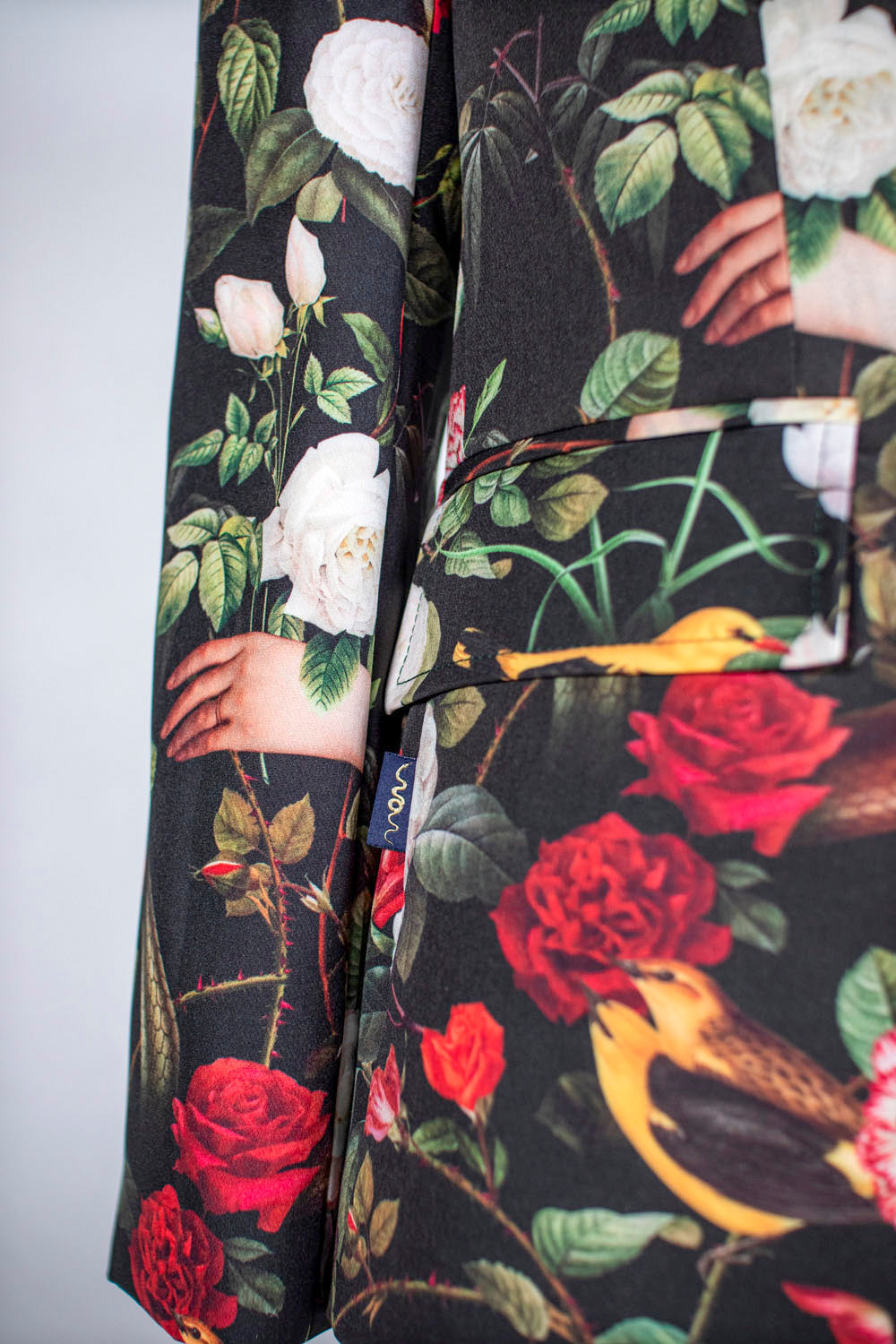 Blazer Armani Roses